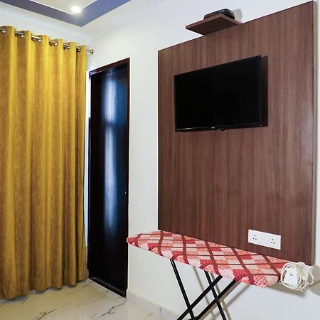 Lime Tree Service Apartment - Near Artemis Hospital ,Ґурґаон Екстер'єр фото